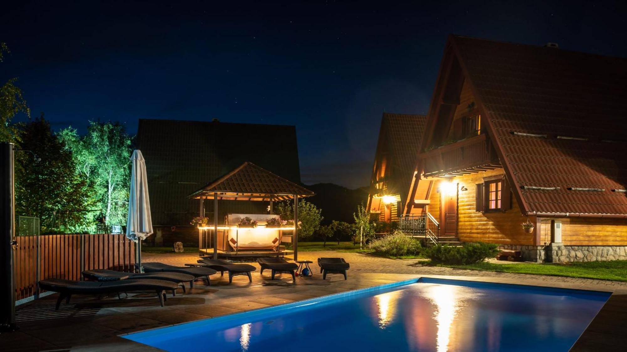 Chalets Runolist Crni Lug Exterior foto